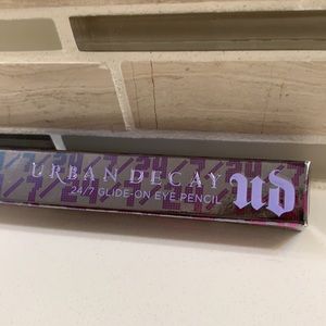 Sealed in box Urban Decay Eyeliner - 24/7 Glide on eye pencil